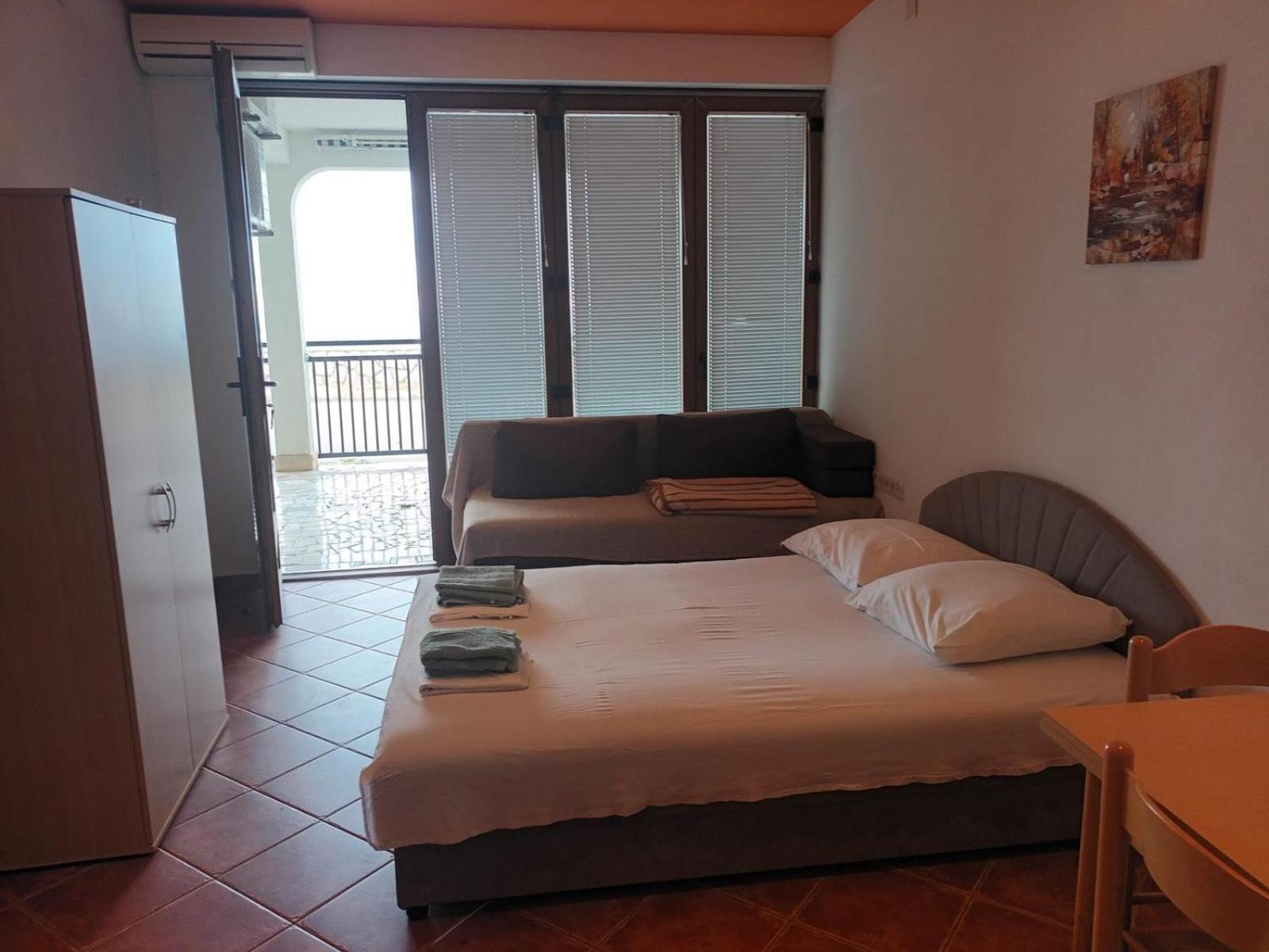 Vuke Apartment *